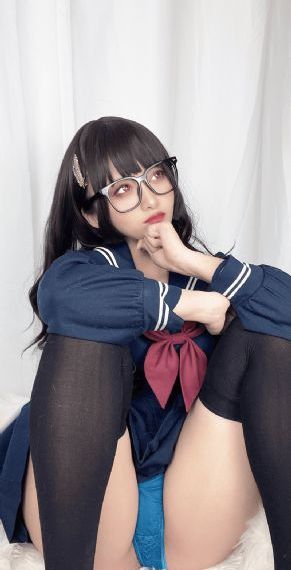 欧美街头美女最新街拍_免费手机观看