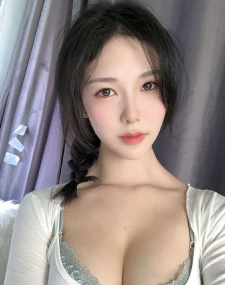 欧美特色特色的视频_高清免费观看韩国