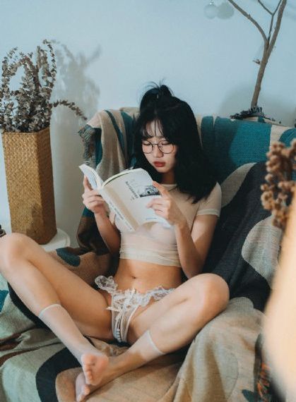 欧美复古创意妆_超清免费观看视频